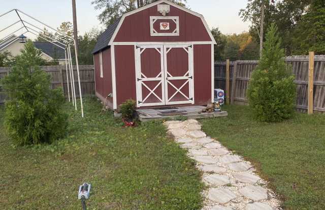 206 Buckfield Court Gallery 2