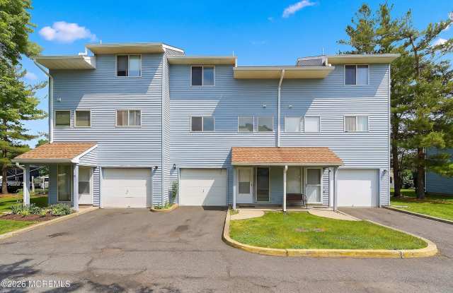 190 Spruce Street photos photos