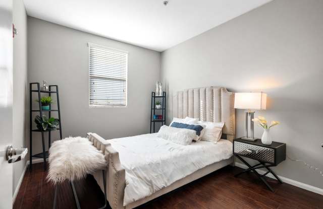 Sunland Gardens LLC Gallery 4