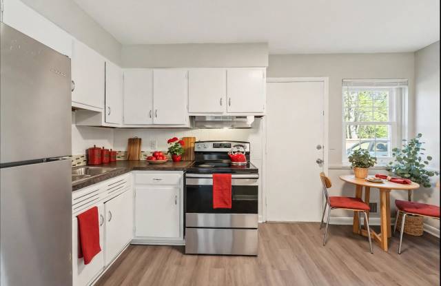 873 North Meadows CourtF Gallery 1