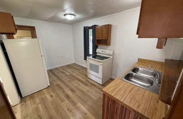 2 BR house Southside Marshalltown Gallery 4