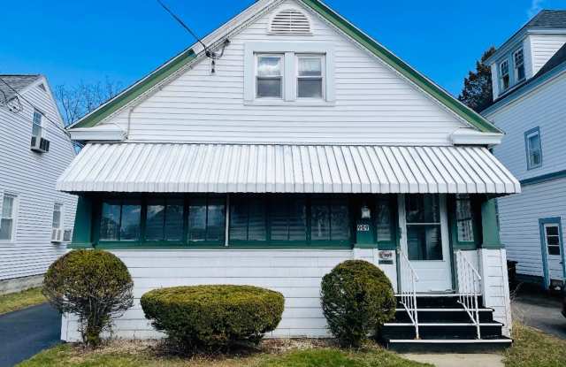 Single Family Home Available in Schenectady, NY! photos photos Single Family Home Available in Schenectady, NY! photos photos
