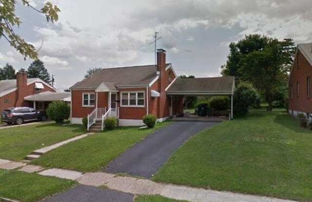 5017 MAURETANIA Avenue photos photos