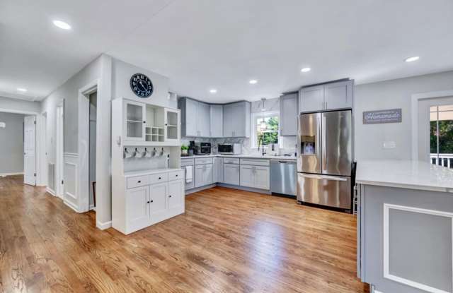 406 Snelling Rd photos photos