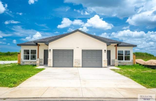 1010 E ESCONDIDO LN. - 1010 Escondido Lane East, Harlingen, TX 78550