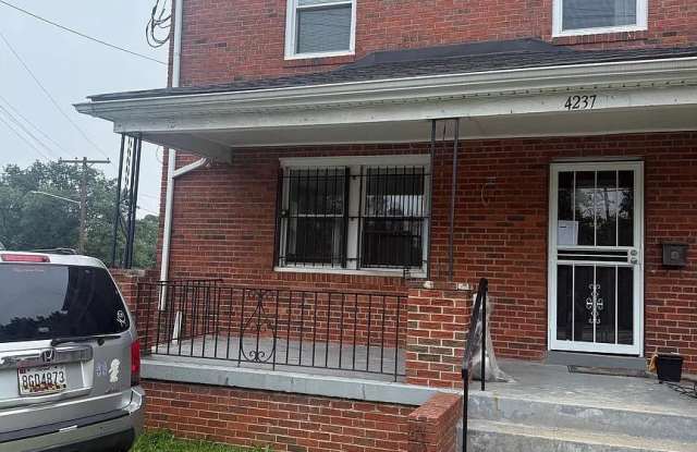 4237 ALABAMA AVENUE SE photos photos