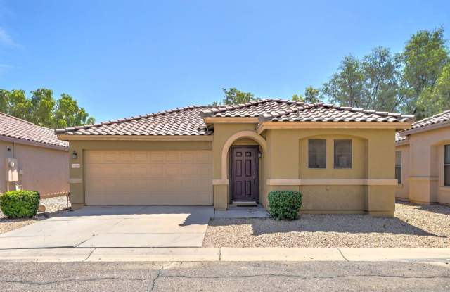 READY TO TOUR NOW! FRESHLY PAINTED INTERIOR & BRAND NEW CARPET! Great Home in Desirable Sheely Farms Neighborhood! photos photos