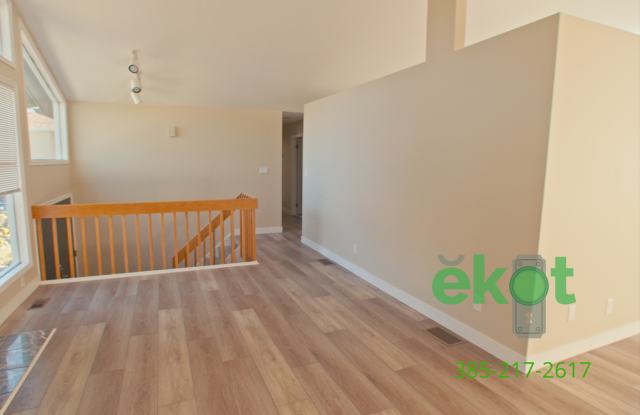 Spacious 5 Bedroom Home in Cottonwood Heights Gallery 4