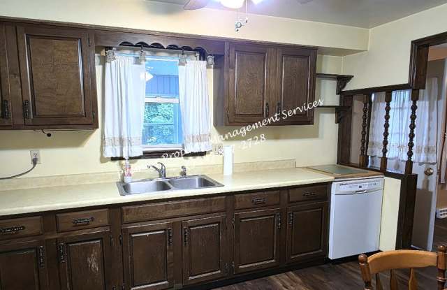 2153 Mount Jackson Road Gallery 4