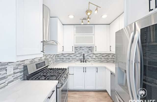 Sophisticated 2BD/2.5BA City Heights Home with Private Deck, Canyon Views & Soaking Tub photos photos