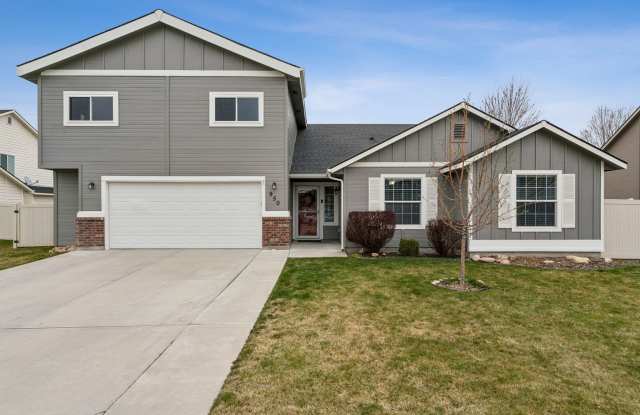 Spacious 4 Bed + Bonus | 3 Bath | 2,760 Sq Ft | Star, Idaho photos photos