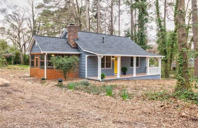 4745 Hillside DR photos photos