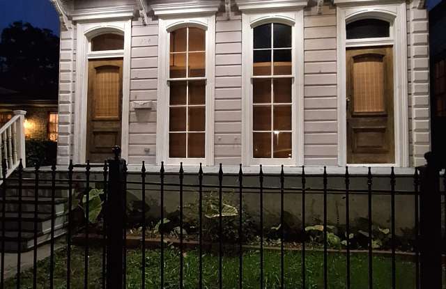 924 Saint Mary Street - 924 Saint Mary Street, New Orleans, LA 70130