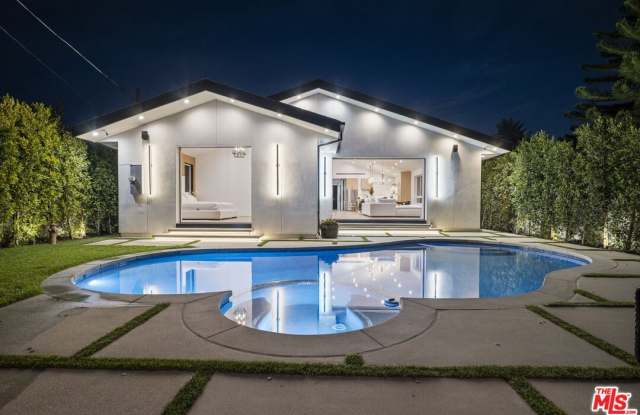 5715 Troost Ave photos photos