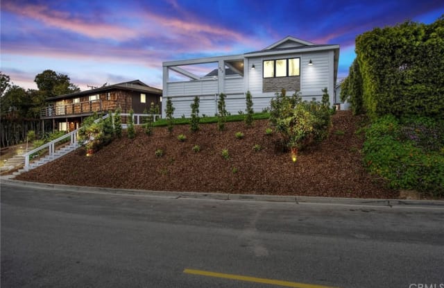 413 Catalina Drive - 413 Catalina Drive, Newport Beach, CA 92663