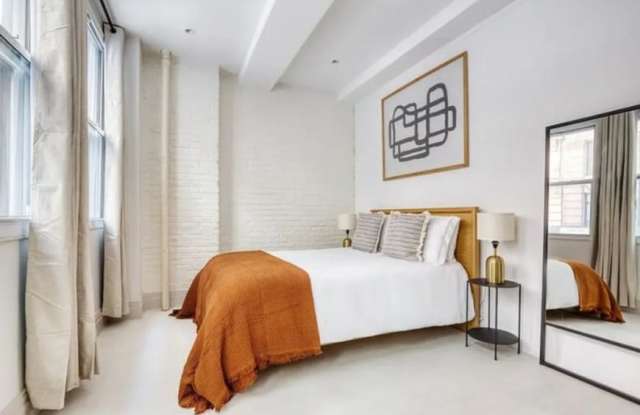 43 West 27th Street Gallery 1