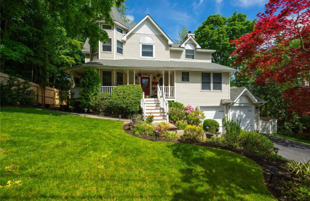 7 Platt Pl - 7 Platt Place, Huntington, NY 11743