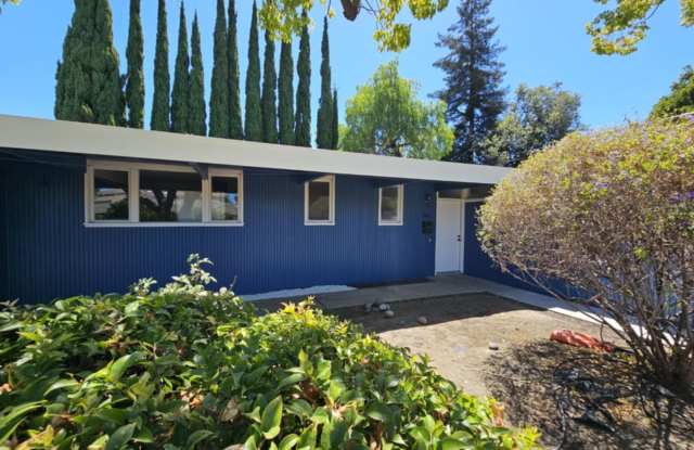 BEAUTIFUL "Blue Bungalow" 4 Bed/3 Bath Home *New Flooring* in Fairmeadow Neighborhood - PALO ALTO photos photos