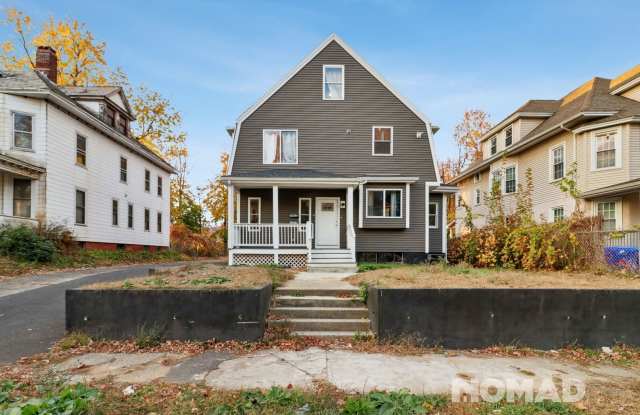 4 Bedroom Duplex in Springfield photos photos