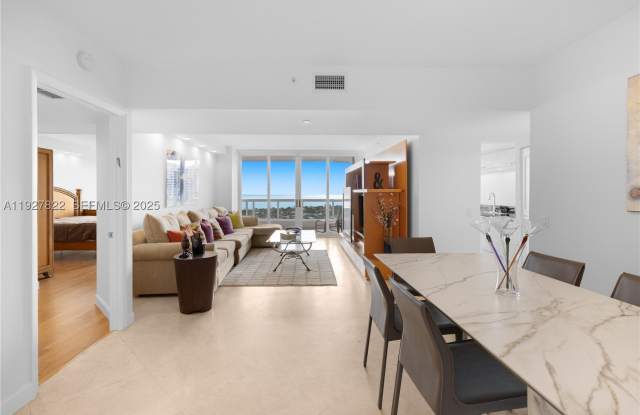 21055 Yacht Club dr photos photos