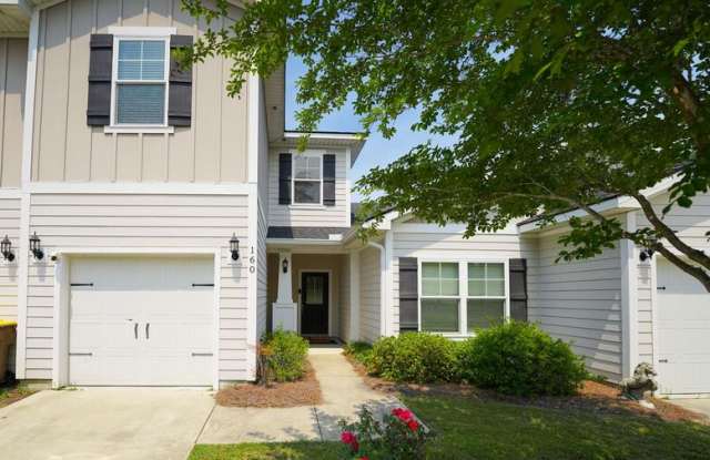 160 Lake Lily Drive Gallery 3