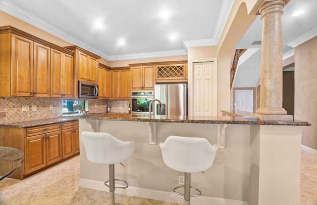 3483 Collonade Drive, Wellington, FL 33449 Gallery 3