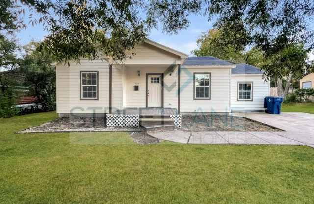 320 West Avenue G - 320 West Avenue G, Garland, TX 75040