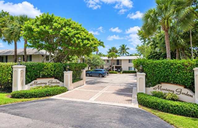 8617 SW 68th Ct Gallery 1