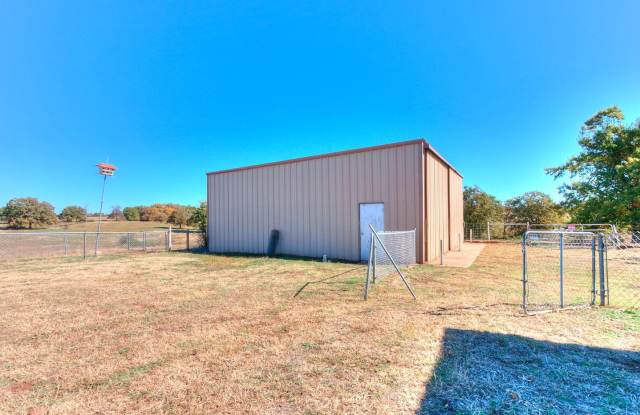 Beautiful 3 bed 2.5 bath home in the Country photos photos