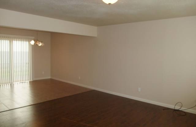 Newer 3 bedroom 2 1/2 bath with AC.  Owner paid Water/Sewer ! Gallery 3