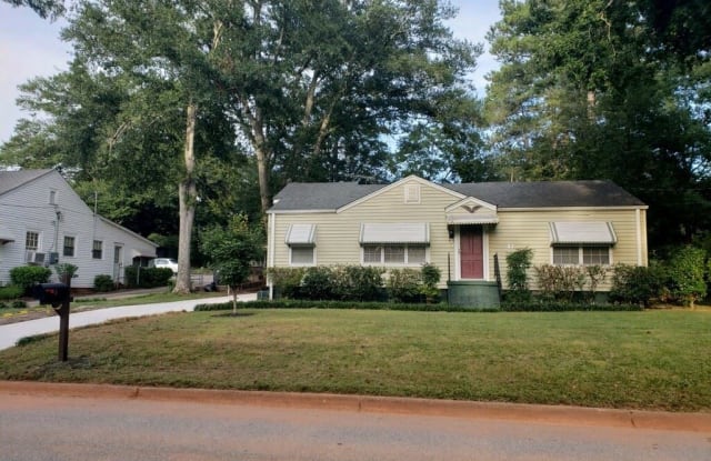 8 Farmer Street - 8 Farmer Street, Newnan, GA 30263