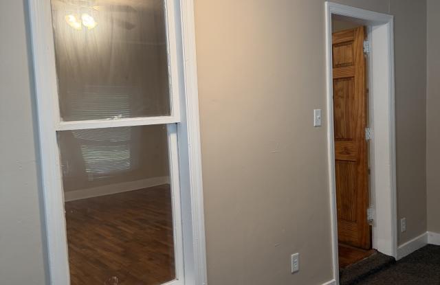 50 East Beardsley Avenue Gallery 4