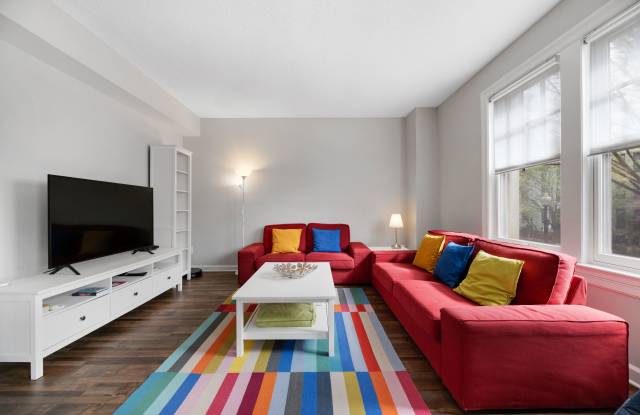 1724 17th St NW Apt 24 - 1724 17th Street Northwest, Washington, DC 20009