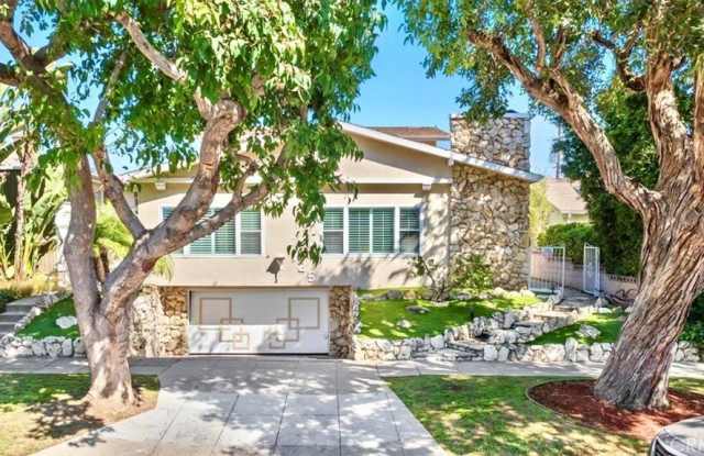 725 9th Street - 725 9th Street, Santa Monica, CA 90402