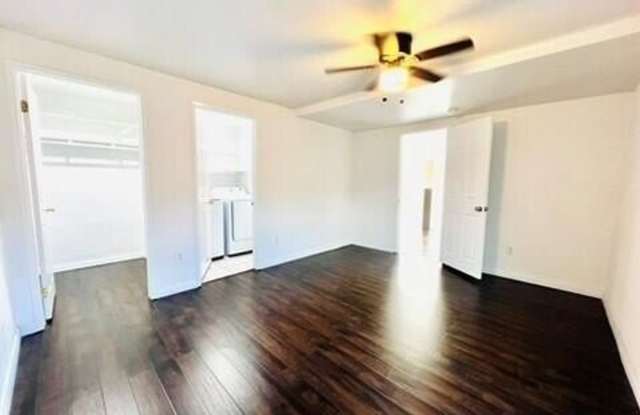 1222 North Avenue 49 photos photos