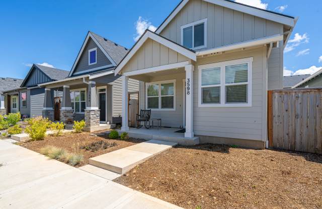 3598 Northeast Jacob Street - 3598 Northeast Jacob Street, McMinnville, OR 97128