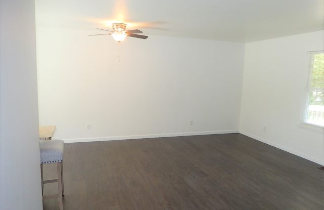 1016 Caspan Street photos photos 1016 Caspan Street photos photos