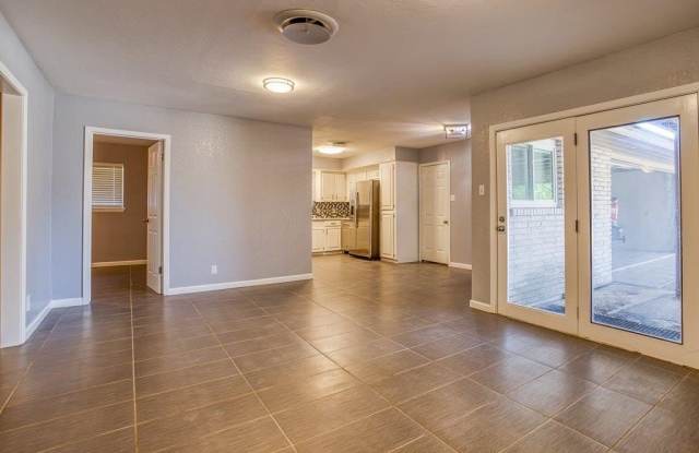 10733 Timbergrove Gallery 3