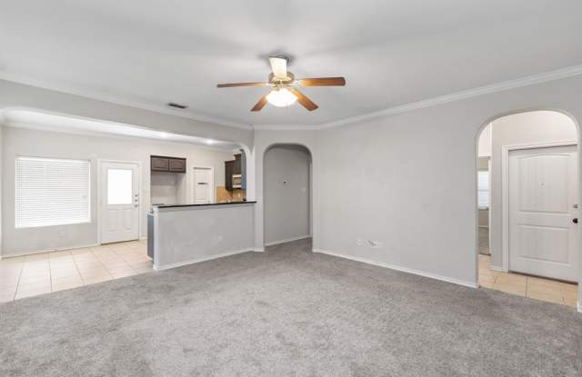 7028 Cloudcroft Lane Gallery 4