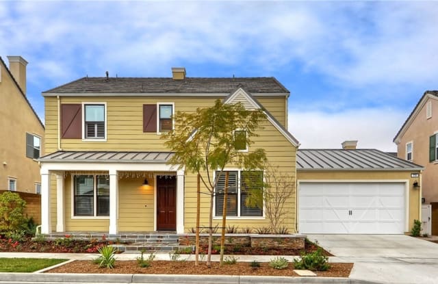 114 Sideways - 114 Sideways, Irvine, CA 92618