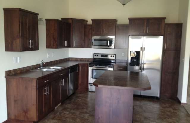 946 29th Ave W photos photos