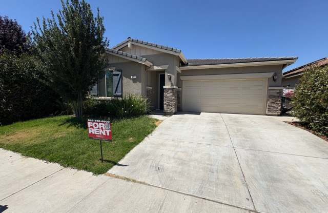 Comfortable NW Visalia Home Rent Ready! photos photos