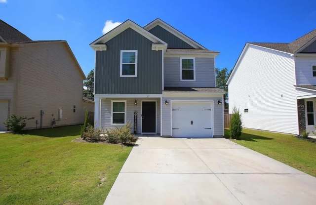 17 Apple Tree Court Gallery 1
