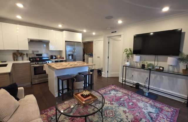 809 East Broadway photos photos 809 East Broadway photos photos