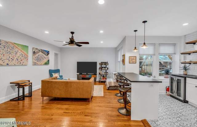 500 Deal Lake Drive Gallery 2