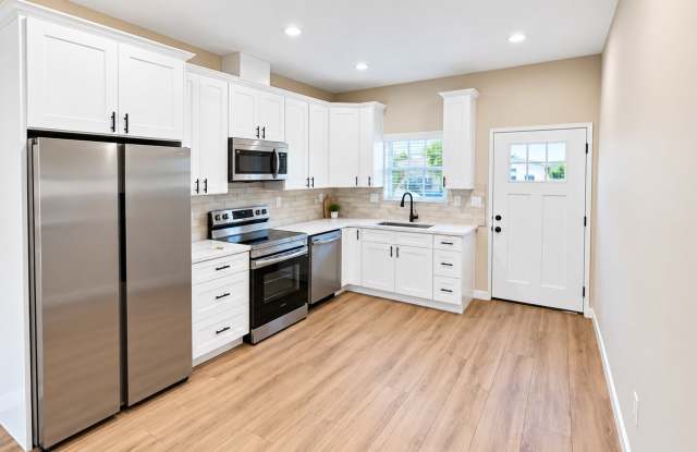 Built In 2024 - 4 bed 2 bath House Gallery 3