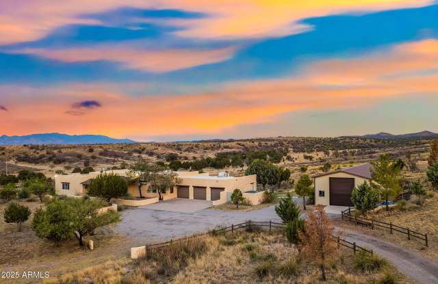 1 N Pinto Trail photos photos