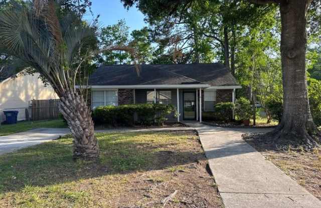 201 Birmingham Drive - 201 Birmingham Drive, Sangaree, SC 29486 201 Birmingham Drive - 201 Birmingham Drive, Sangaree, SC 29486