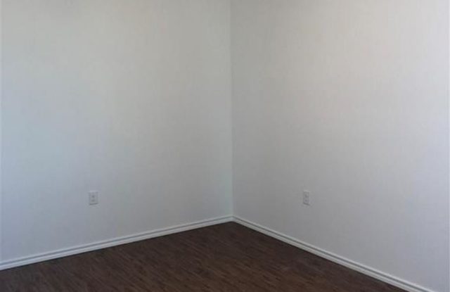 802 Hallie Cove Gallery 2