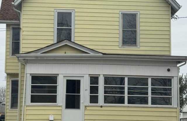 171 S Bridge St photos photos